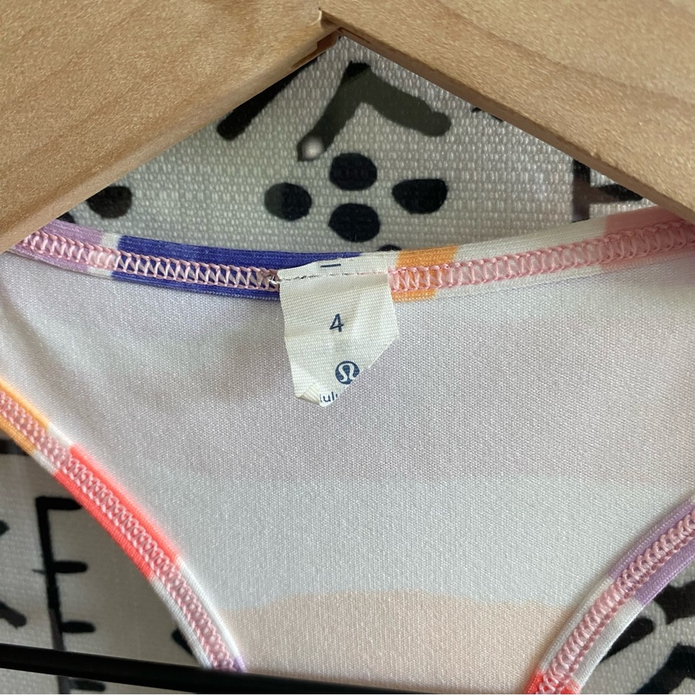 Lululemon Cool Racerback Tank‎ - Picture 4 of 4